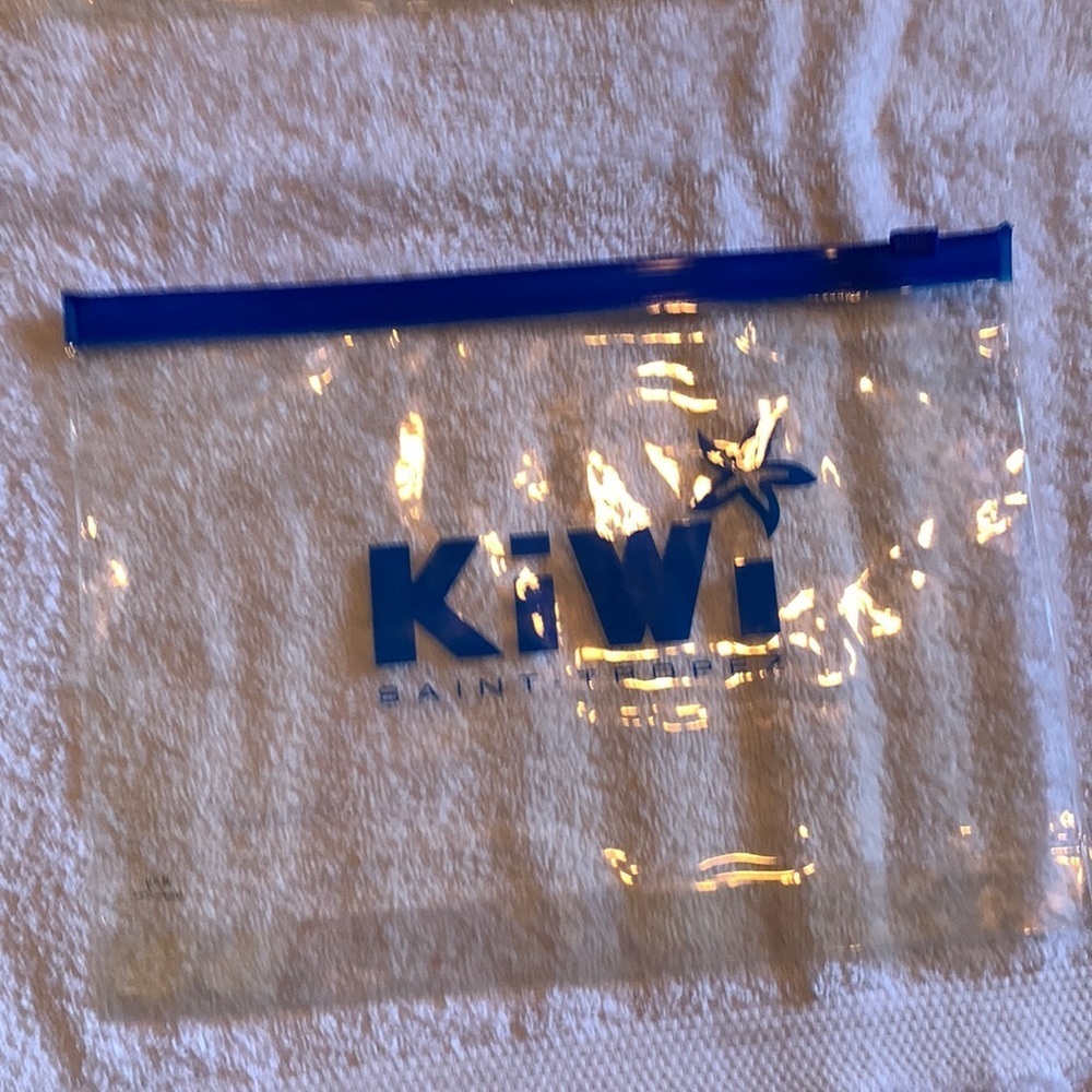 Saint Tropez Kiwi Envelope Style Toiletry Pouches